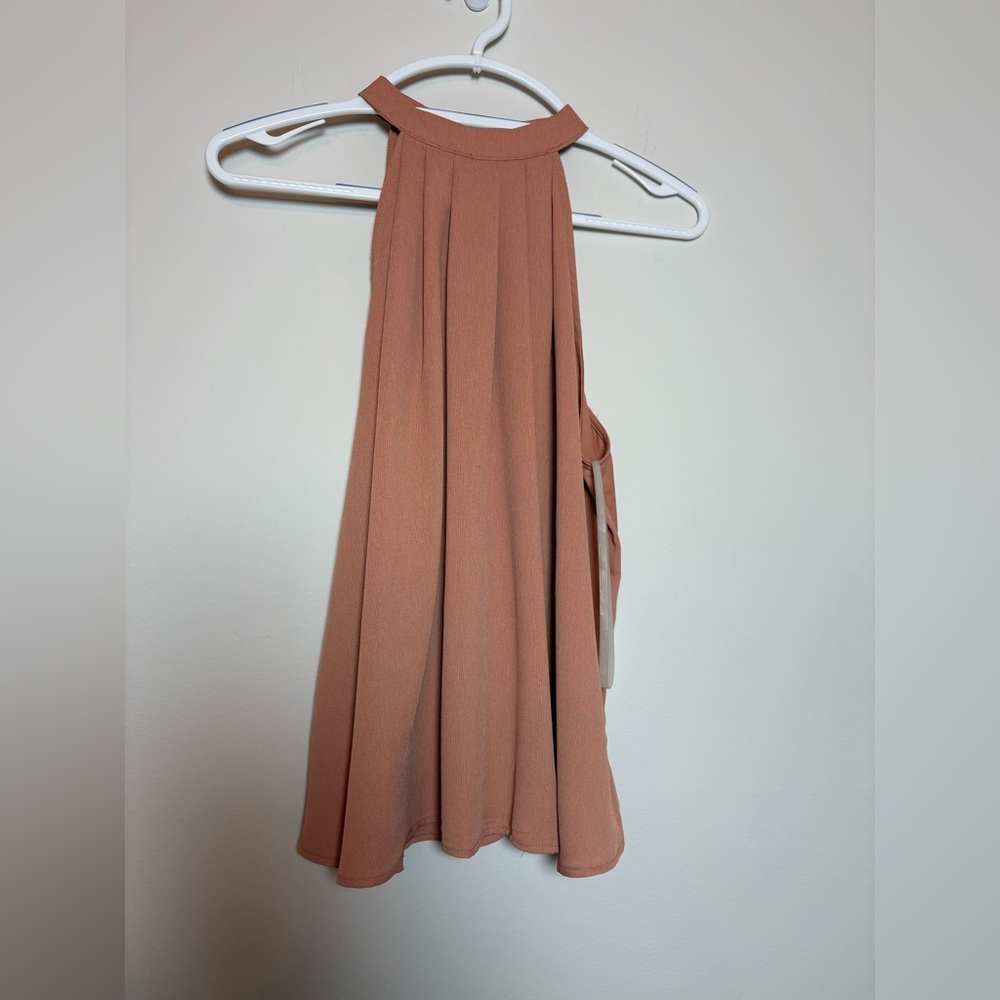 Elegant Sleeveless warm rust / terracotta hue Top - Picture 7 of 8